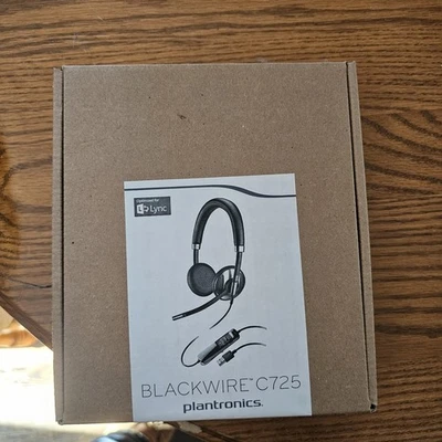 Plantronics BLACKWIRE C725-M Black Headband Headsets - Image 1 of 2