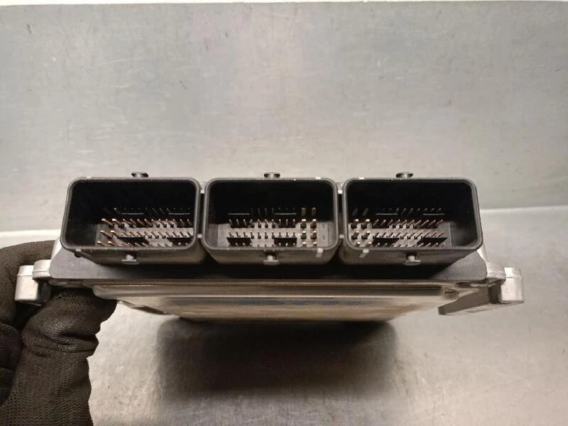 9662633280 centralina motore per CITROEN C5 II BREAK (RE ) 2.2 HDI 2004 5435094 - Immagine 1 di 4