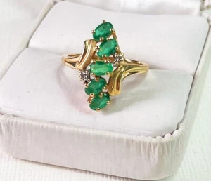 10K Gelbgold natürliche Smaragde & Diamant Akzent Ring Größe 7,75 - Bild 1 von 6