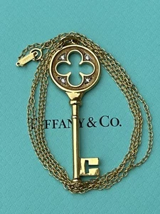 Tiffany & Co 18K Gold 4 Clover Diamond Quatrefoil Key Pendant Necklace 24 Inches - Picture 1 of 24