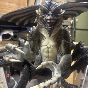 Spider Mohawk Jun Planning tamaño natural Gremlin 2 de Tokio - Imagen 1 de 12