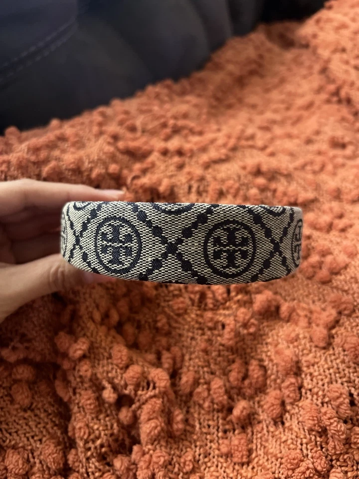 Nueva diadema Tory Burch T con logotipo con monograma en azul marino Tory con etiqueta Foto 1 de 3