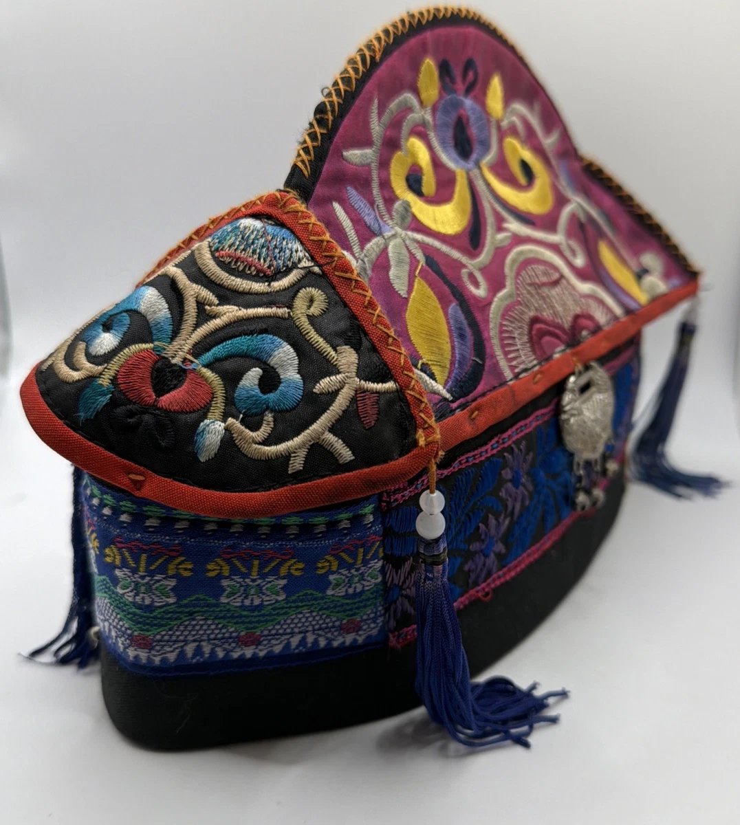 中国 アンティーク 1900年代初期 伝統的な刺繍帽子 希少 骨董