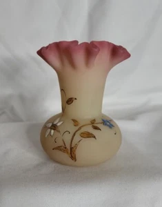 ANTIQUE THOMAS WEBB & SONS 3.75" HAND PAINTED BURMESE CABINET VASE 1870's - Picture 1 of 5
