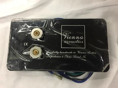 Vienna Acoustics Theatro - Image 1 of 2