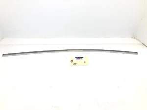 2018-2024 VW ATLAS RIGHT PASSENGER REAR DOOR WINDOW BELT REVEAL MOLDING OEM - Picture 1 of 10