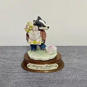 Little Nook Village Barnaby Badger With Presents Leonardo Collectible Figurine - Picture 1 of 15
