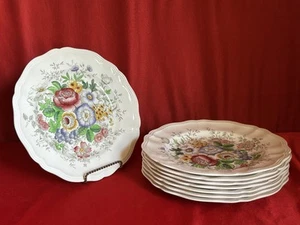 Set of 8 - Royal Doulton Malvern Dinner Plates Floral Pattern 10.5" D6197 - Picture 1 of 3
