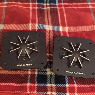 Par de cúpulas suaves realistas vintage gama media 40-1281 Foto 1 de 4