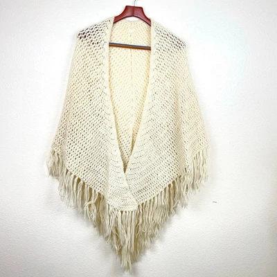 Mantón triángulo ganchillo hecho a mano vintage para mujer flecos abuela cabaña lana boho Foto 1 de 4