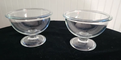 Set of 2 Bormioli Rocco Italy Pedestal Footed Dessert/Ice cream Bowls 4" tall - Image 1 of 4