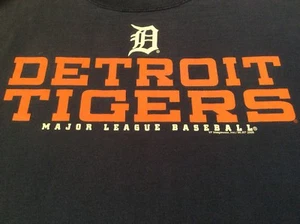 Detroit Tigers T-Shirt Größe Small verblasst bis etwas Druck siehe Bilder - Bild 1 von 6