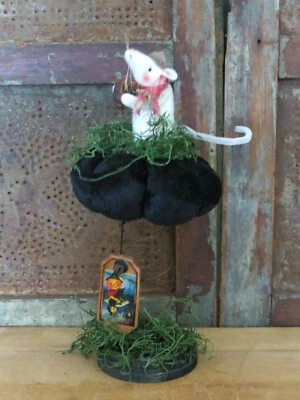 FOLK ART Artist Made Novelty Mouse on Black pumpkin pin cushion w wire bedspring - Image 1 of 4