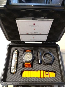VICTORINOX World Limited 1200 I.N.O.X. Reloj Carbon Edición Limitada 241800.2 - Imagen 1 de 24