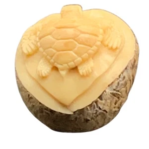 Vintage Hand Carved Tagua Nut Of Turtle Sitting on Lilly Pad - Picture 1 of 10