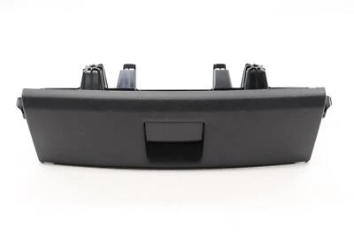 Bandeja de almacenamiento inferior asiento delantero derecho Porsche Macan 2015-2025 OEM 9Y0882601 Foto 1 de 4