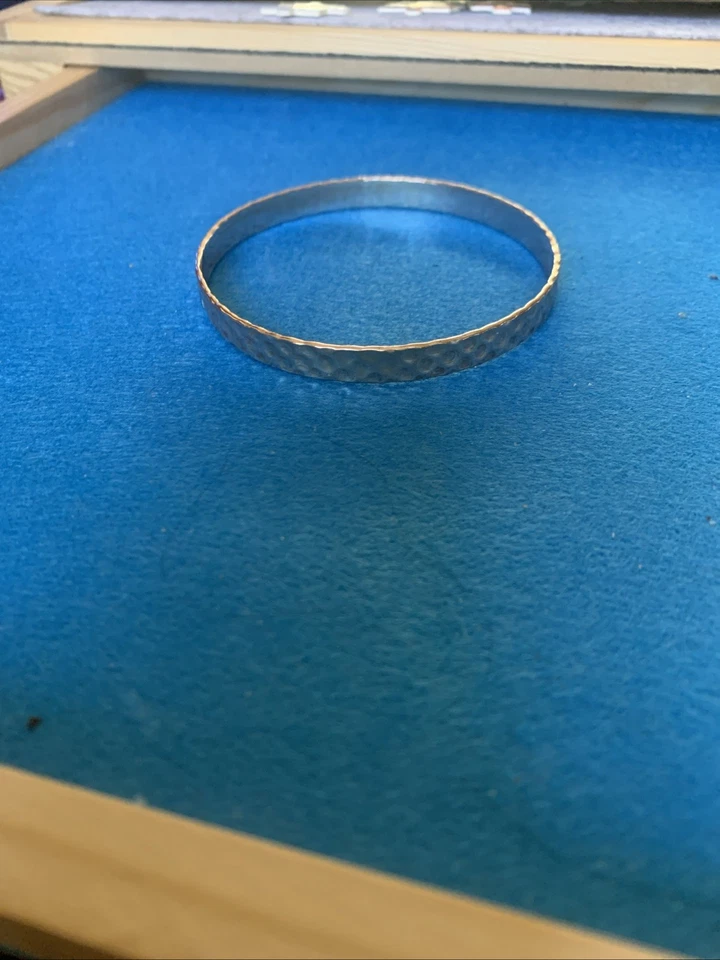 Bonita pulsera chapada en oro pulsera de mujer de buena forma Foto 1 de 1