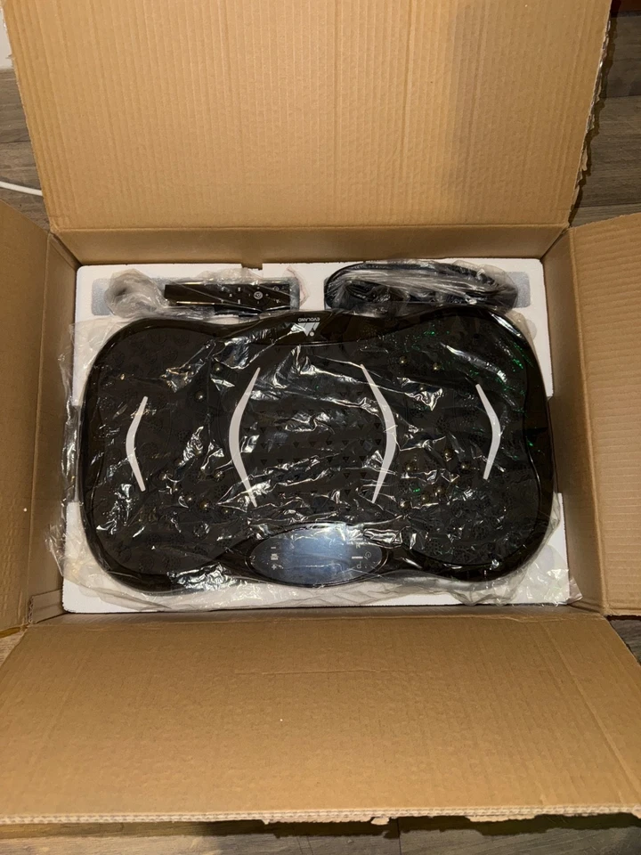 Evoland Fitness Ultra Slim 2500W Vibration Plate with Built-In Bluetooth Speaker - Image 1 of 1