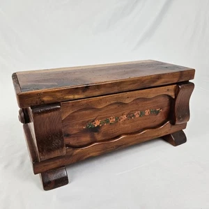 Vintage Federal Style Zeder Truhe Dokumentenbox Andenken Schmuck Handarbeit 1934 - Bild 1 von 16