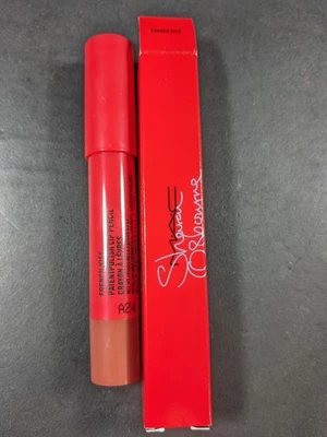 *SMALL SMUDGE*MAC PATENTPOLISH LIP PENCIL-FRENCH KISS (A24)-BNIB-SHARON OSBOURNE - Image 1 of 3