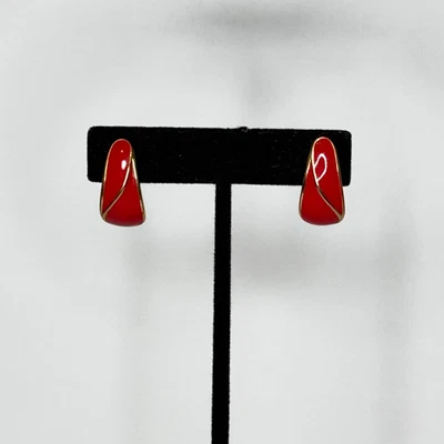 Pendientes de Clip Trifari Corona Vintage Esmalte Rojo Tono Dorado Foto 1 de 4