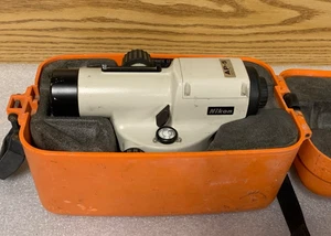 NIKON AP-5 BUILDERS AUTOMATIC LEVEL IN GREAT CONDITION. MADE IN JAPAN  - Picture 1 of 9