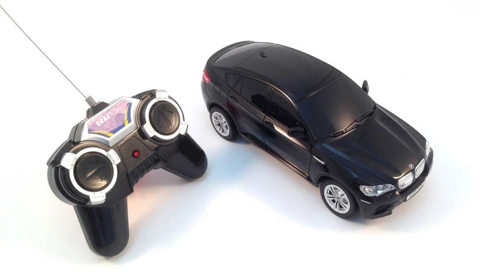 ERAC Toys R/C Ferngesteuerter Mercedes-Benz SLS oder BMW X6 - Maßstab 1:24 - NEU - Bild 1 von 1