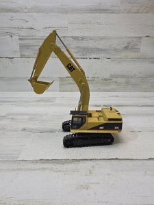 CATERPILLAR HYDRAULIC EXCAVATOR CAT 375 MODEL DIE-CAST JOAL 1:50 SCALE - Picture 1 of 9