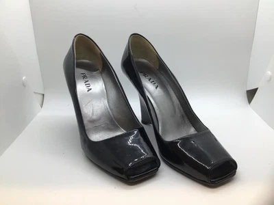 Prada черный лакированная кожа заглянуть носок каблуки размер 38 сделано в Италии классический - Изображение 1 из 4