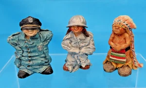 LITTLE HEAVYWEIGHTS Border Fine Arts 3 Figuren von Boyd Perry (USA) - Bild 1 von 3