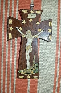 ANCIEN CRUCIFIX BOIS NOTRE DAME DE LOURDES PAS STATUE VIERGE MARIE JESUS CHRIST - Foto 1 di 1