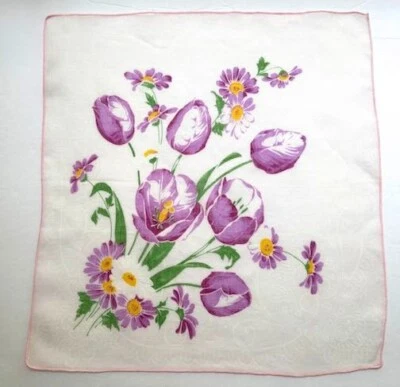 DE COLECCIÓN HANKIE HANKY AÑOS 50 ESTAMPADO FLORAL TULIPANES MORADOS EN UN RAMO FLORES SILVESTRES Foto 1 de 2