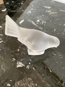 Lalique France signierte Milchkristall Vogel Spatz Figuren - Bild 1 von 18