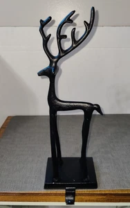 Rustikale schwarze Hirschstrumpfhalter aus Metall Urlaubszeit - Bild 1 von 11