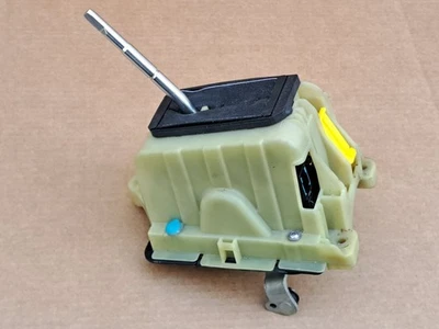 08-11 MERCEDES BENZ C300 C350 AUTOMATIC TRANSMISSION FLOOR SHIFTER 2042675924 - Изображение 1 из 4