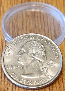 Black Friday Sale - 2007D Wyoming State Collectible Quarter from Bank Rolls - Picture 1 of 5