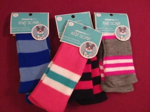 (4) PET KNIT SCARFS ADJUSTABLE NEW IN PACKAGES W/TAGS DOGS or CATS SZ SMALL - Picture 1 of 7