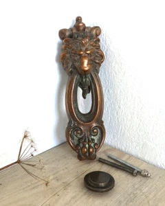 Antique doorknocker, bronze lion head, replacement strike plate, fixing bolts - Picture 1 of 13