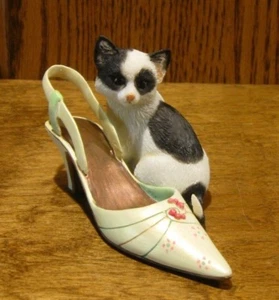 KITTEN HEELS #CA00244 DAISY, From Country Artists NEW From Retail Store, Enesco - Picture 1 of 2