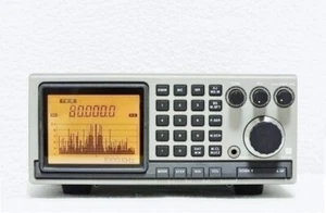 YAESU STANDARD AX-700B ODBIORNIK KOMUNIKACYJNY CIĄGŁY Działający Potwierdzony - Zdjęcie 1 z 8