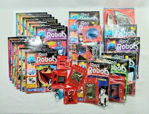 HUGE EAGLEMOSS ULTIMATE REAL ROBOTS MAGAZINES JOB LOT MANY SEALED E124 - Picture 1 of 12