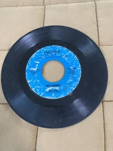 Sylvia โ Pillow Talk / My Thing - 1973 Vibration VI-521 7" 45 RPM Single - VG+ - Picture 1 of 4