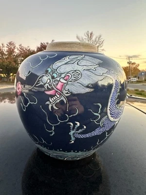 Jarrón antiguo chino esmaltado azul familia rosa dragón porcelana esmaltado tarro Foto 1 de 4