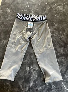 Nike 19732 Big Boys Grey Three-Quarter Athletic Tights Size Medium - Picture 1 of 5