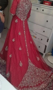 Beautiful Sparkle Wedding Dress with diamontes and pearls Net - Picture 1 of 4