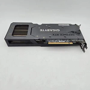 Broken Gigabyte GeForce RTX 3060 12GB GDDR6 Graphics Card GV-N3060GAMING OC-12GD - Afbeelding 1 van 9