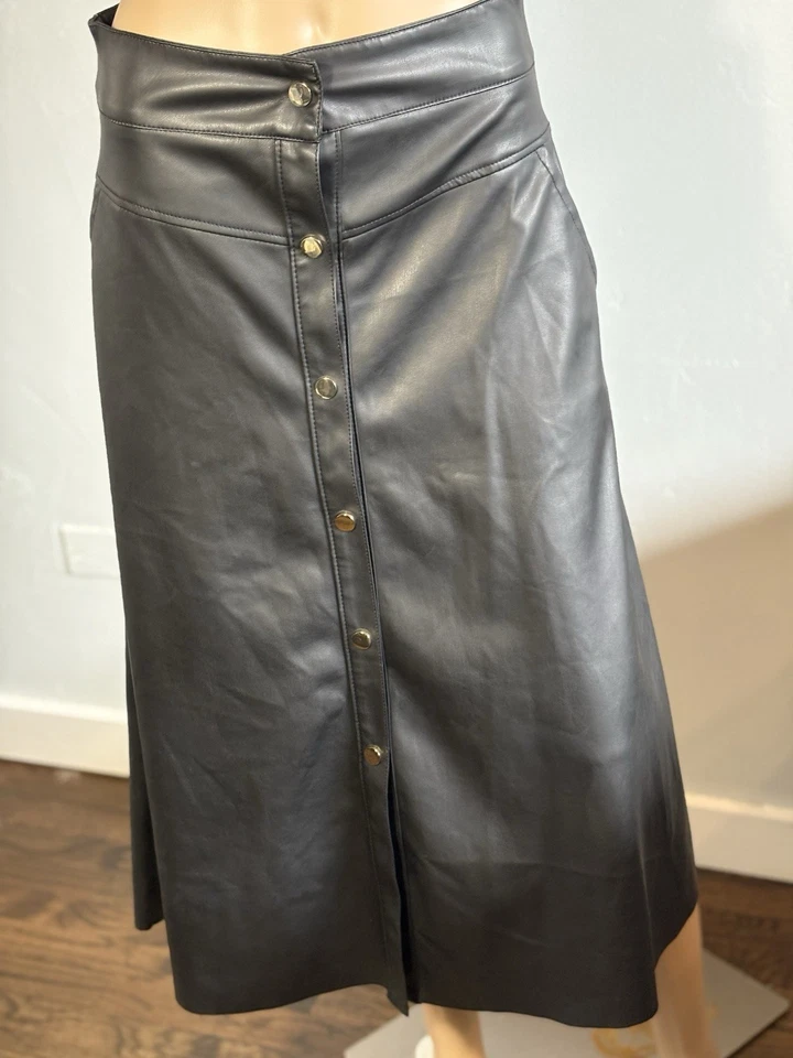 Saia de couro sintético preta Philosophy A Line com bolsos tamanho pequeno - Imagem 1 de 4