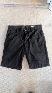 Volcom Frickin Modern Stretch 19 Black Chino Shorts Size 33 - Picture 1 of 3
