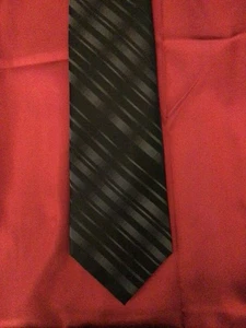 Arrow Black Striped Gangster Necktie Silk New - Picture 1 of 2