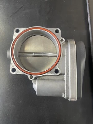 BMW 650i y serie 7 2006-2010 carrocería del acelerador 1354 7 535 308-02 38500.  OEM Foto 1 de 4